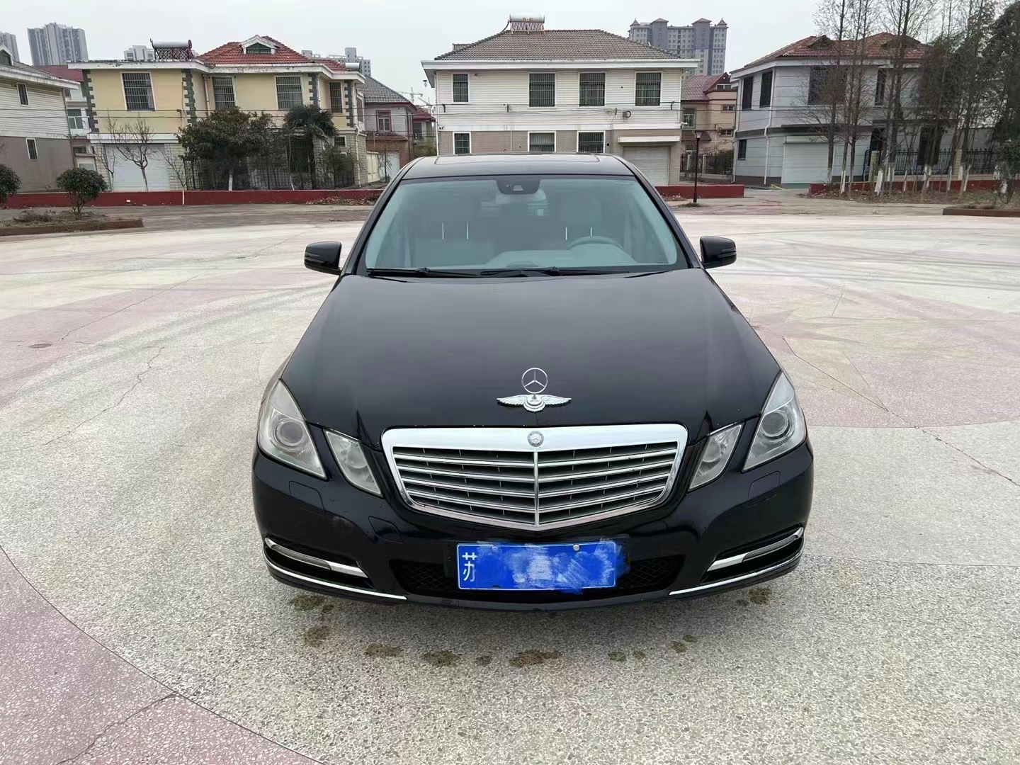 12年奔驰E300